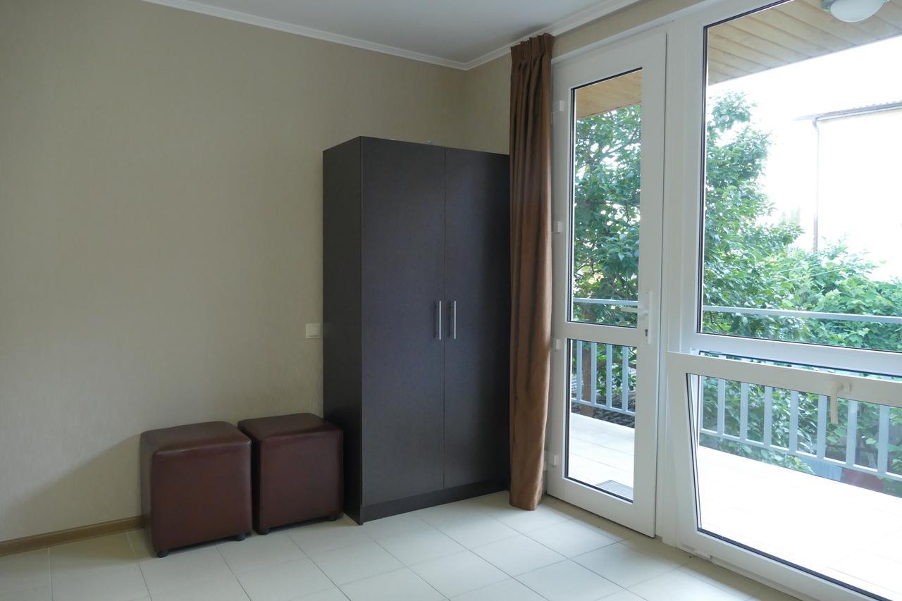 Astoria Comfort Hotel New Athos Exteriör bild
