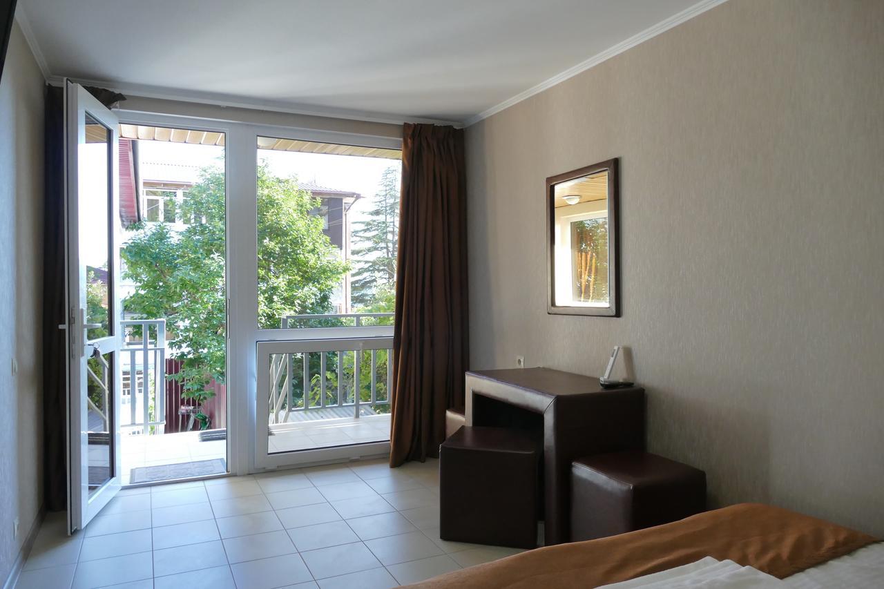 Astoria Comfort Hotel New Athos Exteriör bild